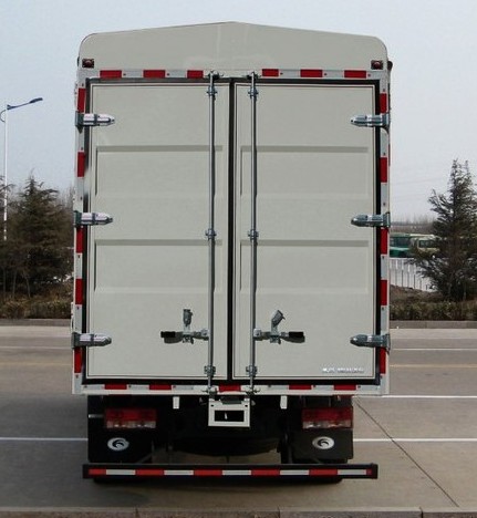 创新与实用并重 福田牌BJ5073CCY-B3型仓栅式运输车与吸污车深度解析